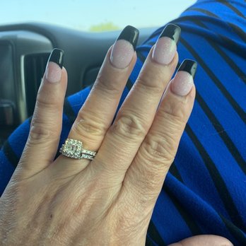 Concept Nails & Spa - Ombré nails painted as black tips - Nail Salons Near Me - Tucson, Arizona Concept Nails & Spa - Ombré nails painted as black tips - Nail Salons Near Me - Tucson, Arizona