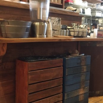 Fruitive - Love this set up! Please recycle  so that trash isn't put into the earth and landfills! - Juice Bars & Smoothies Near Me - Virginia Beach, Virginia