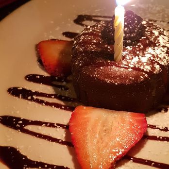 Red Table - Chocolate lava flourless cake - Gastropubs Near Me - Huntington Beach, California Red Table - Chocolate lava flourless cake - Gastropubs Near Me - Huntington Beach, California