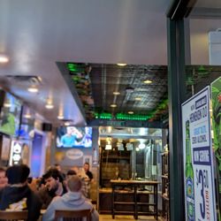 Riverside Pizza & Pub