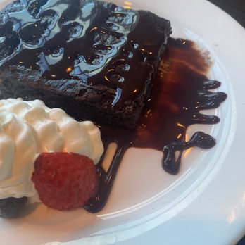 Dauphin's - Callebaut Chocolate Cake - Seafood Near Me - Mobile, Alabama