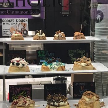 Cinnaholic - Display rolls - Desserts Near Me - Seattle, Washington Cinnaholic - Display rolls - Desserts Near Me - Seattle, Washington