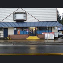 Powell Butte Grocery - Google pic of the store