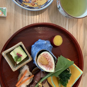 Masayoshi - Sushi Bars Near Me - Vancouver, British Columbia