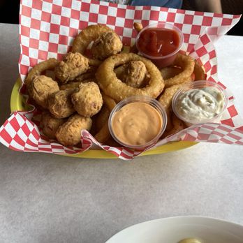 King Crab - F8. Crab Cake Basket with Onion Rings - Seafood Near Me - Orlando, Florida