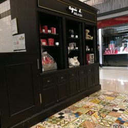 agnès b. Café L.P.G.