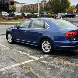 Shamrock Auto Sales - 2016 VW Passat SE