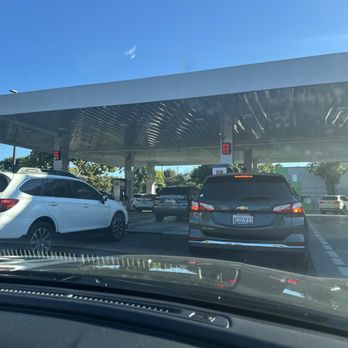Costco Gasoline - Get in line - Gas Stations Near Me - Sunnyvale, California Costco Gasoline - Get in line - Gas Stations Near Me - Sunnyvale, California