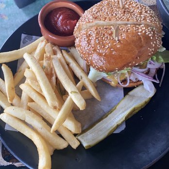 Charmaine’s - Cheese burger - Lounges Near Me - San Francisco, California