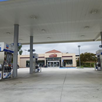 Chevron - gas pumps at a gas station - Gas Stations Near Me - La Habra, California Chevron - gas pumps at a gas station - Gas Stations Near Me - La Habra, California
