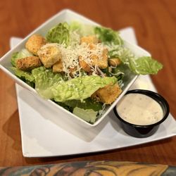 Pizza Lounge - Great Caesar salad!