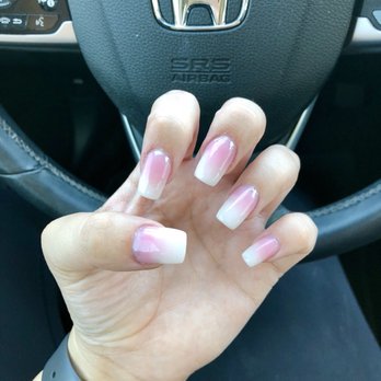 Edgy Nails & Spa - Fill on my ombré dip powder mani by Yvonne. It looks good as new! - Nail Salons Near Me - Riverside, California