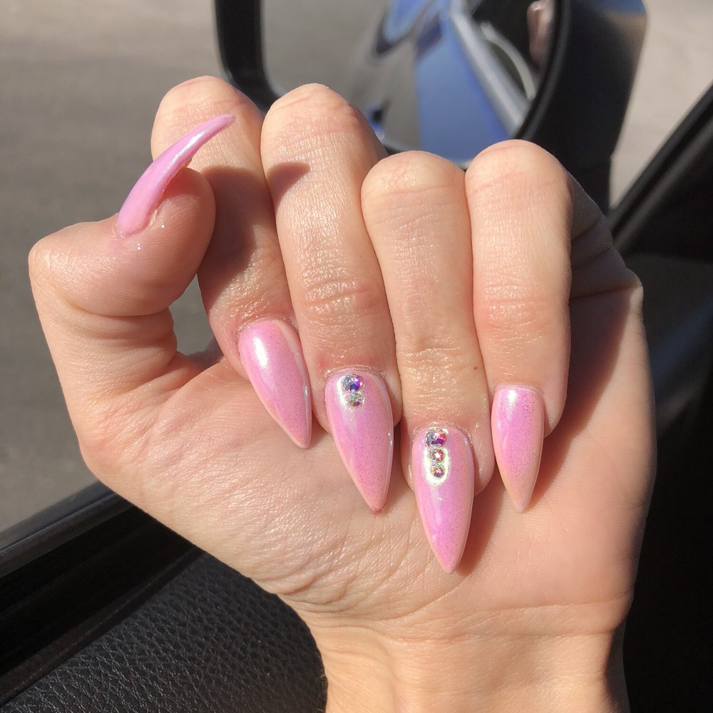Nail Tech - Nail Salons Near Me - Henderson, Nevada Nail Tech - Nail Salons Near Me - Henderson, Nevada