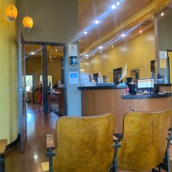 Heritage Park Pediatrics - Front desk