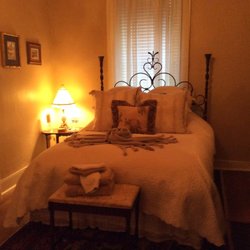 Copper Lantern Inn