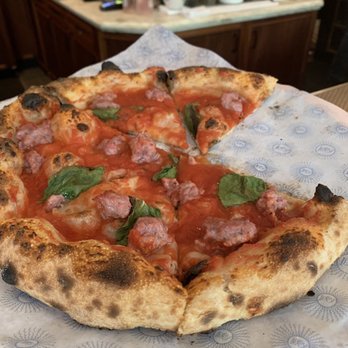 Leuca - Tomato sausage pizza - Italian Near Me - Brooklyn, New York