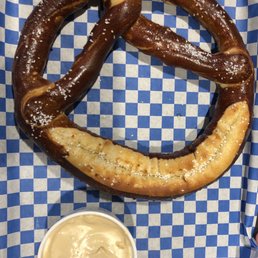 Beer cheese pretzel
