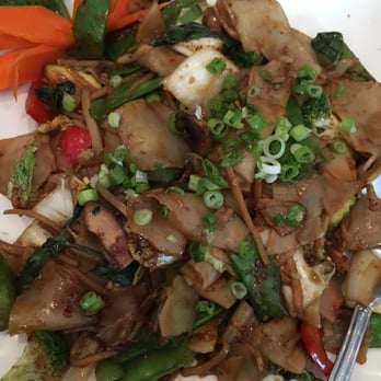 Ploy Thai Cuisine - No meat no egg Pad Kee Mao - Thai Near Me - Shenandoah, Texas Ploy Thai Cuisine - No meat no egg Pad Kee Mao - Thai Near Me - Shenandoah, Texas