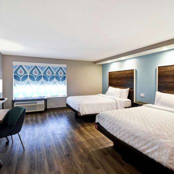 Tru by Hilton Fort Wayne - Guest room - Hotels Near Me - Fort Wayne, Indiana Tru by Hilton Fort Wayne - Guest room - Hotels Near Me - Fort Wayne, Indiana