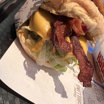 Habit Burger & Grill - Bbq bacon char - Burgers Near Me - Royal Palm Beach, Florida Habit Burger & Grill - Bbq bacon char - Burgers Near Me - Royal Palm Beach, Florida