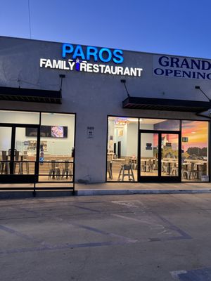 PAROS FAMILY RESTAURANT - Updated February 2026 - 99 Photos & 150 ...