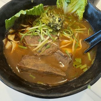 Uno Beef Noodle - Wish there was bok choy but it was good! - Noodles Near Me - Richmond, British Columbia