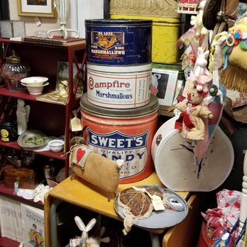The Vintage Industry - Antiques Near Me - Springfield, Oregon The Vintage Industry - Antiques Near Me - Springfield, Oregon