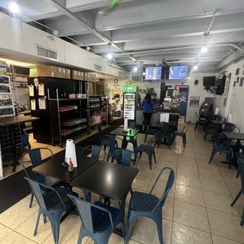 Killer Poboys - Inside - Sandwiches Near Me - New Orleans, Louisiana