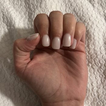 Nikki Nails - Nail Salons Near Me - Ames, Iowa