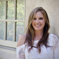 Styles by Amy Lee - Best hair colorist near me, Hairstylist for mature women Puyallup, One-on-one appointments, root touch-up specialist, Gray blending Tacoma