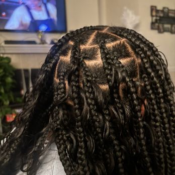 200Below Braids - Hair Stylists Near Me - Sacramento, California 200Below Braids - Hair Stylists Near Me - Sacramento, California
