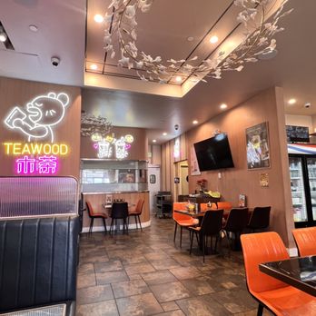 TeaWood Cafe - Interior seating - Japanese Near Me - San Francisco, California TeaWood Cafe - Interior seating - Japanese Near Me - San Francisco, California