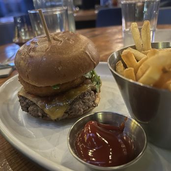 LOCAL Public Eatery Terry Ave - Brooklyn burger - Bars Near Me - Seattle, Washington LOCAL Public Eatery Terry Ave - Brooklyn burger - Bars Near Me - Seattle, Washington