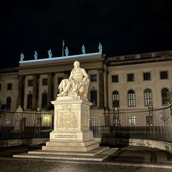 Humboldt-Universität zu Berlin