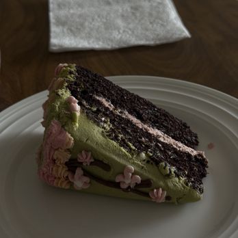 Pattycake Bakery - Chocolate strawberry matcha cake slice - Bakeries Near Me - Columbus, Ohio Pattycake Bakery - Chocolate strawberry matcha cake slice - Bakeries Near Me - Columbus, Ohio