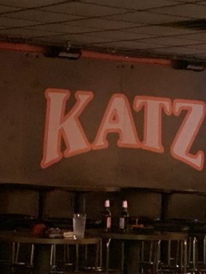 Katz Lounge by null