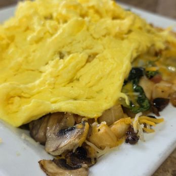Krave Restaurant - Bridgeview - Veggies skillet with scrambled eggs - American Near Me - Bridgeview, Illinois