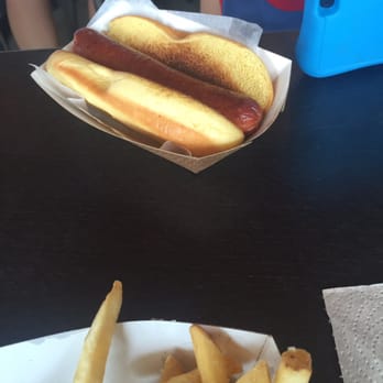 M Shack - Kids hot dog - American Near Me - Ponte Vedra Beach, Florida M Shack - Kids hot dog - American Near Me - Ponte Vedra Beach, Florida