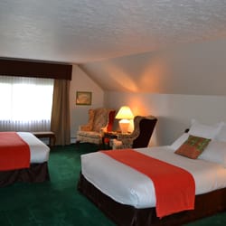 Alaska Guides & Irene's Lodge - West Room Suite