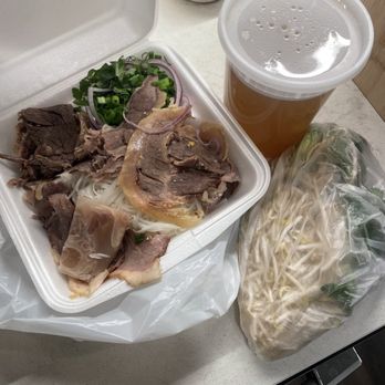 Pho Ben - Heights - 25. Pho Nam Gau Gan Ve Don - Vietnamese Near Me - Houston, Texas Pho Ben - Heights - 25. Pho Nam Gau Gan Ve Don - Vietnamese Near Me - Houston, Texas
