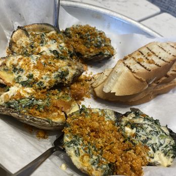 The Rouxpour - Oysters - Cajun/Creole Near Me - Houston, Texas
