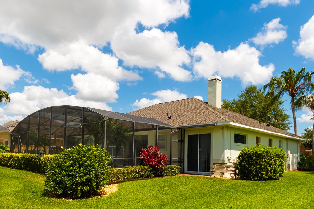 Slide of Universal Roof & Contracting