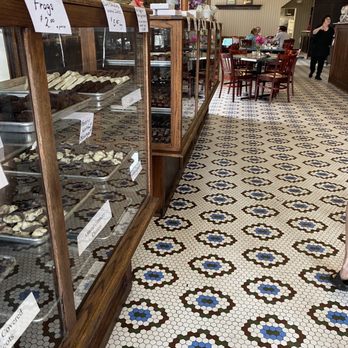 Flesor's Candy Kitchen - Candy counter - Candy Stores Near Me - Tuscola, Illinois
