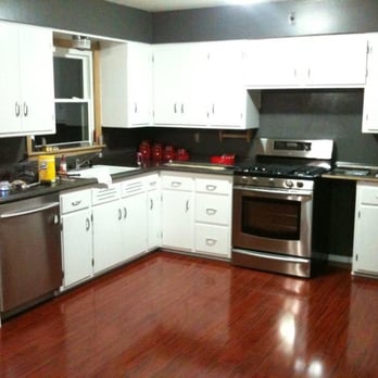 Best In Class Remodeling - a clean kitchen - Flooring Near Me Best In Class Remodeling - a clean kitchen - Flooring Near Me