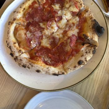 A16 - Vesuvio Pizza - Pizza Near Me - Napa, California