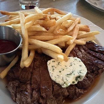 Walnut Street Cafe - Steak frites - Cafes Near Me - Philadelphia, Pennsylvania Walnut Street Cafe - Steak frites - Cafes Near Me - Philadelphia, Pennsylvania