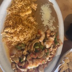 La Parota Mexican Restaurant - La Parota chicken and shrimp