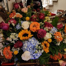 Beautifully crafted and designed bereavement arrangement we received from a family member thru Flower House