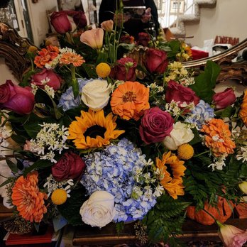 Flower House 805 - Beautifully crafted and designed bereavement arrangement we received from a family member thru Flower House - Floral Designers Near Me