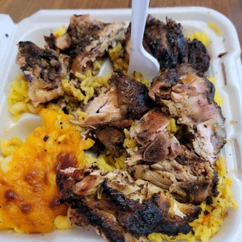 Royale Cafe - Jerk chicken - Caribbean Near Me - Jacksonville, Florida